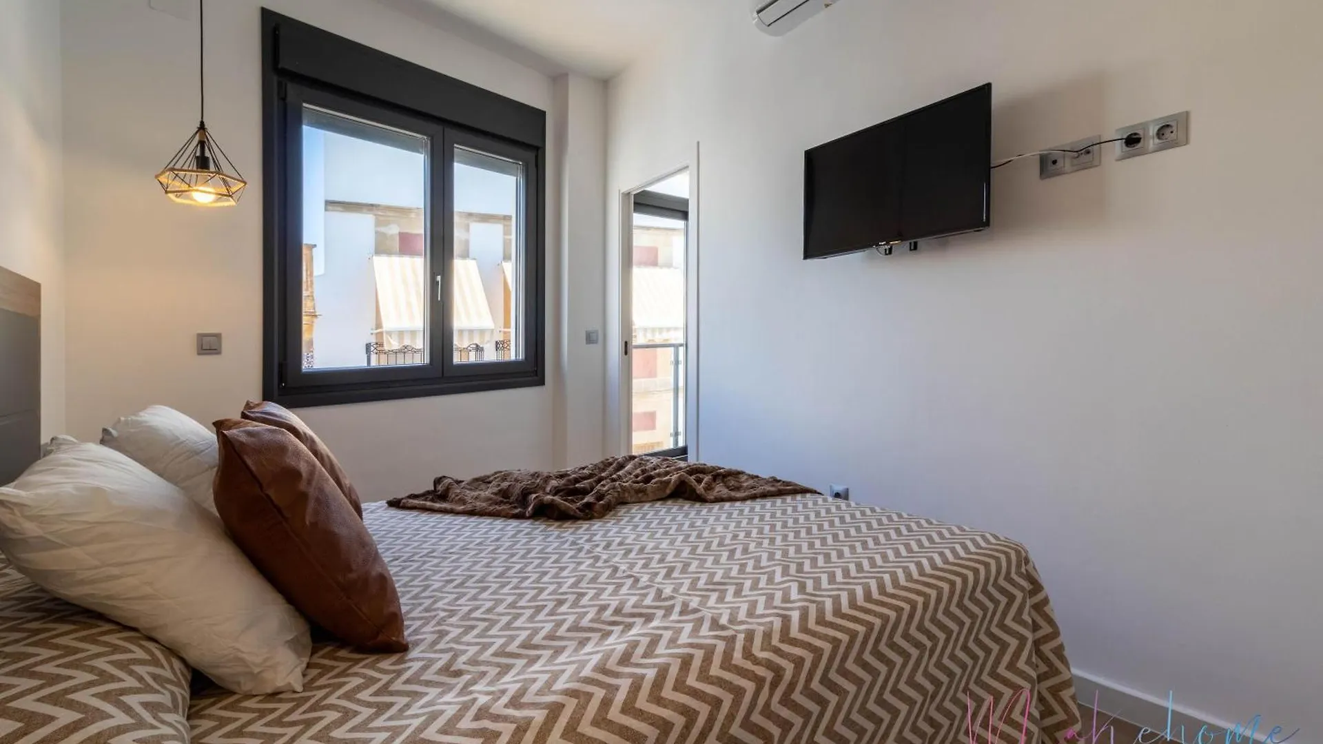 Apartamentos Luxury Dona Bella 1D contacts