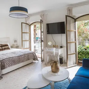  Apartment Apartamento Plaza De La Laguna By Dulce